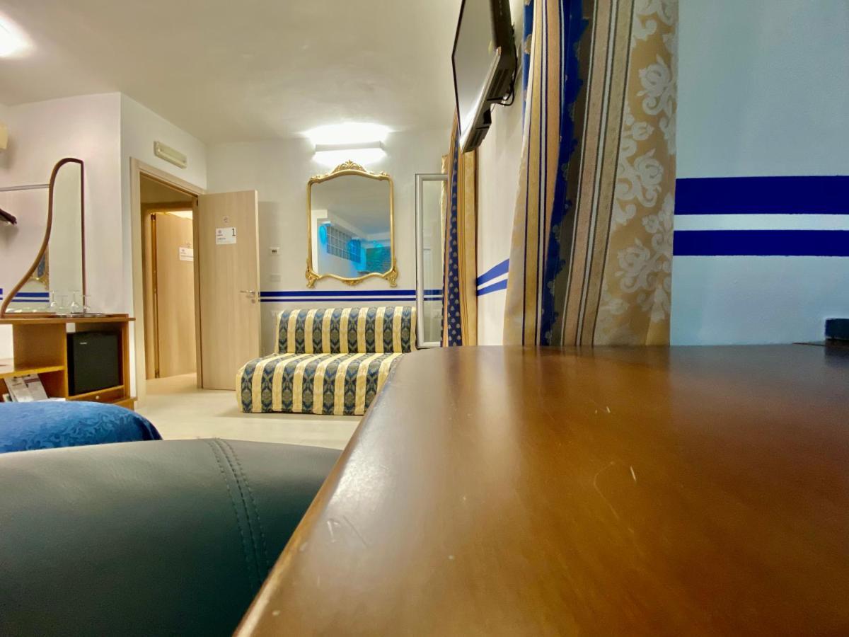 Giovanni Rooms Manarola Luaran gambar